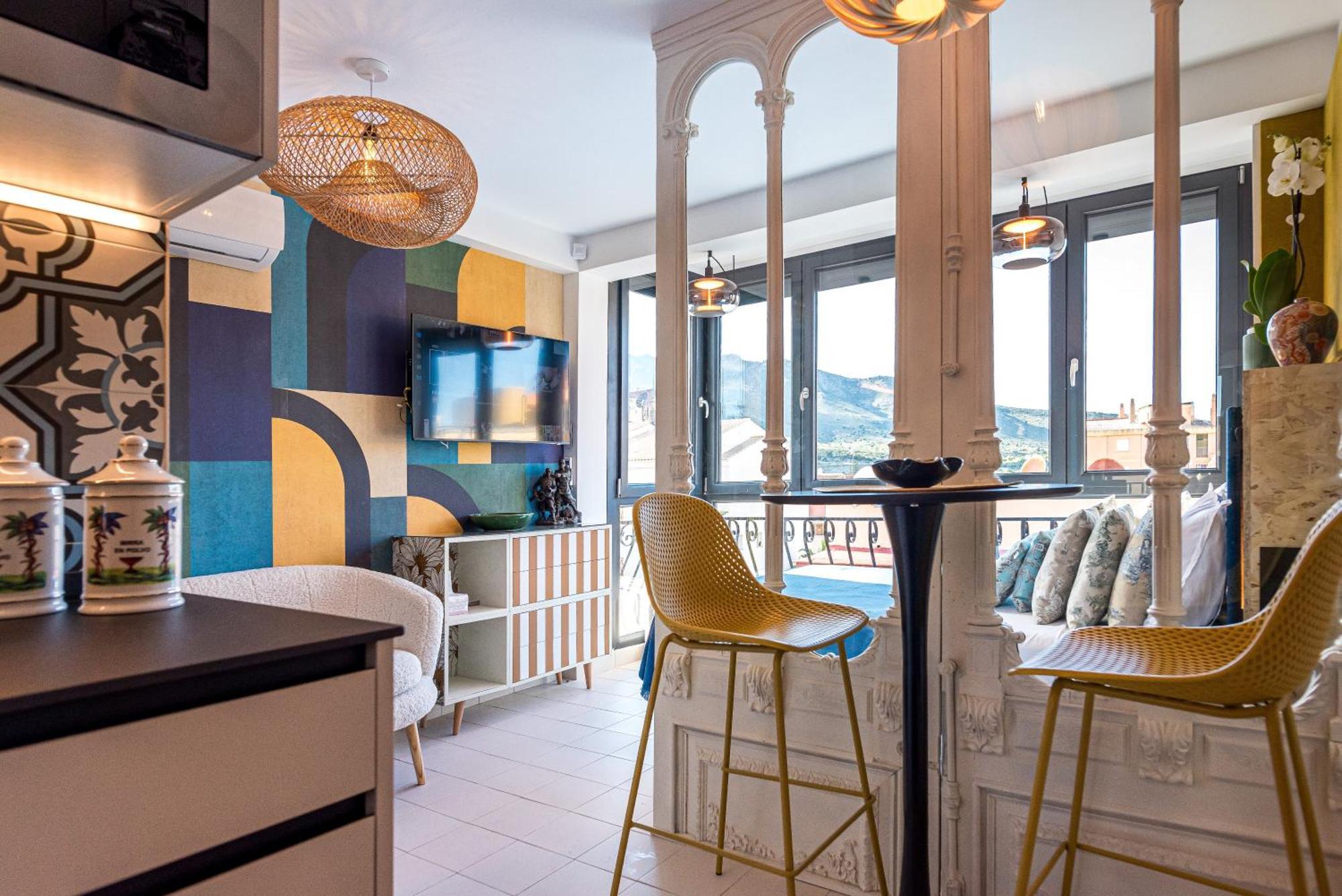 Regency Luxe Studio ตอร์เรโมลิโนส ภายนอก รูปภาพ