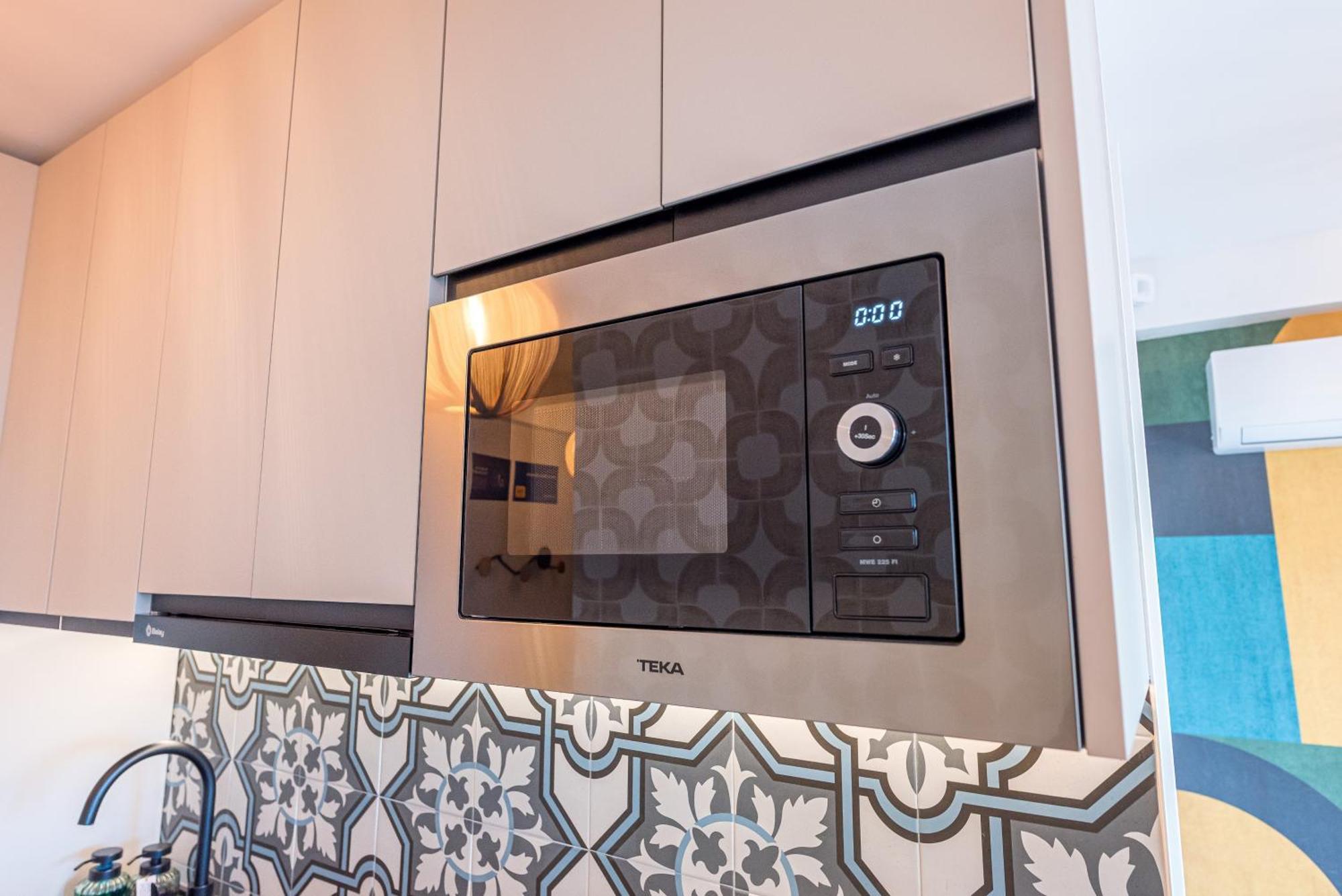 Regency Luxe Studio ตอร์เรโมลิโนส ภายนอก รูปภาพ