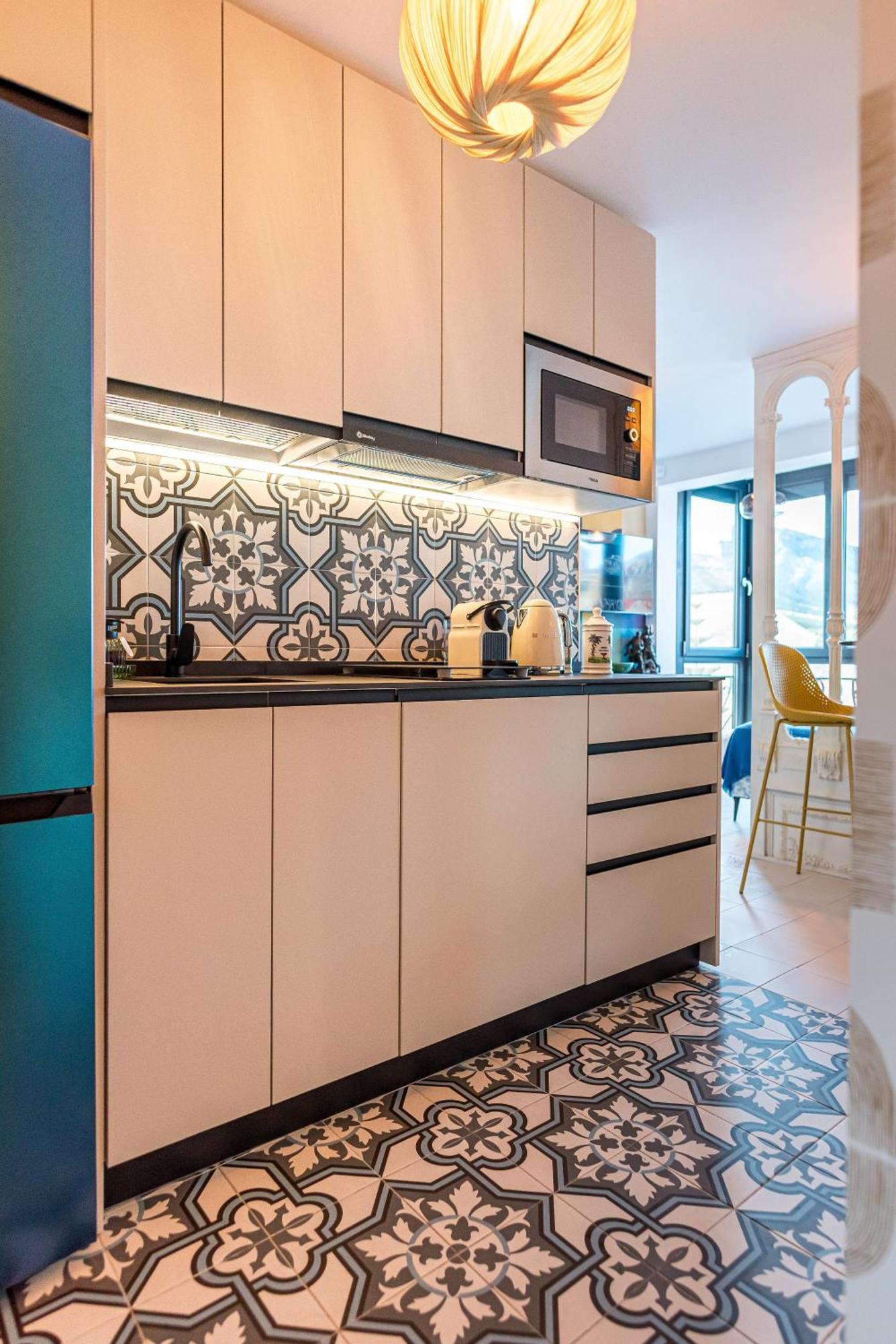 Regency Luxe Studio ตอร์เรโมลิโนส ภายนอก รูปภาพ