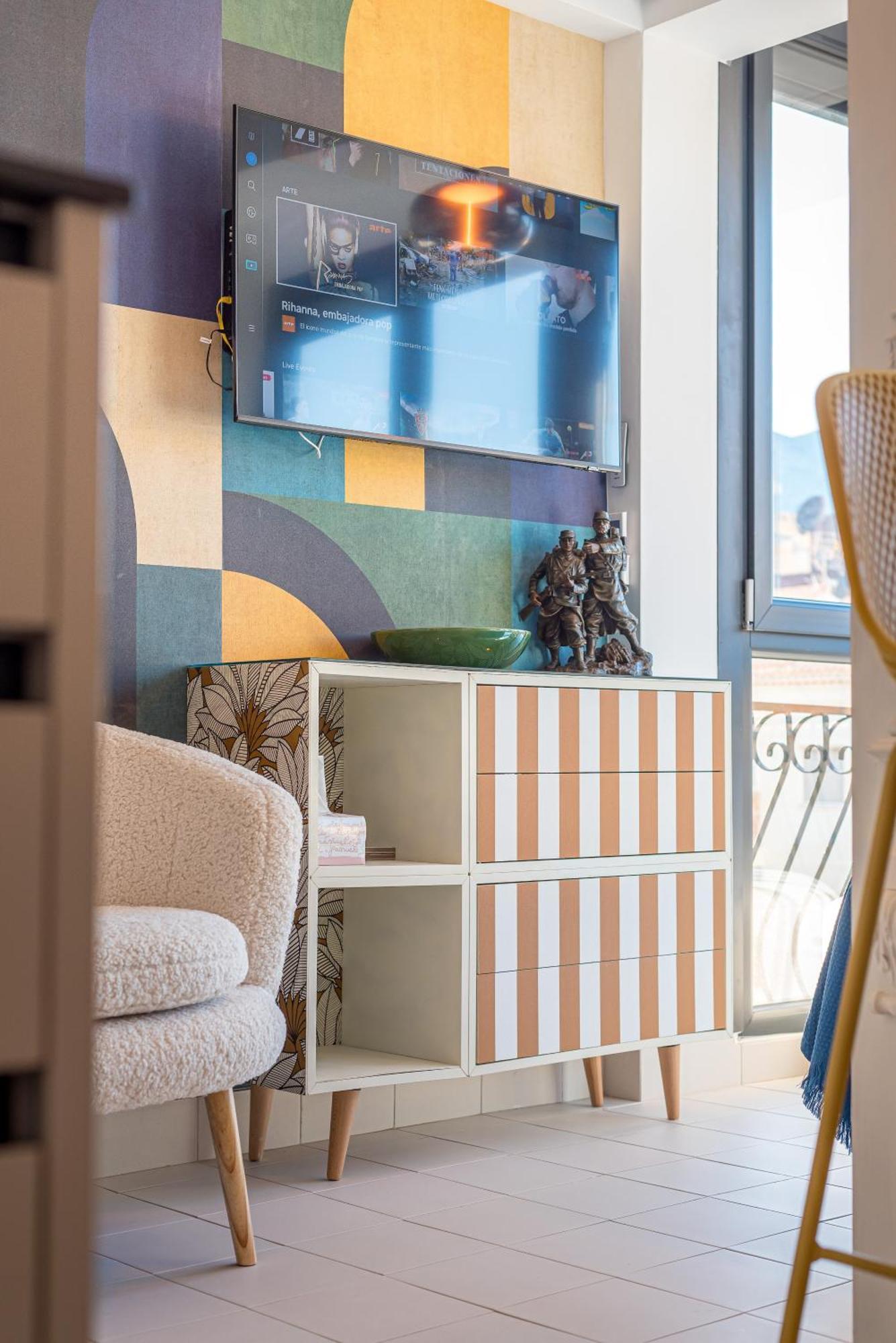 Regency Luxe Studio ตอร์เรโมลิโนส ภายนอก รูปภาพ